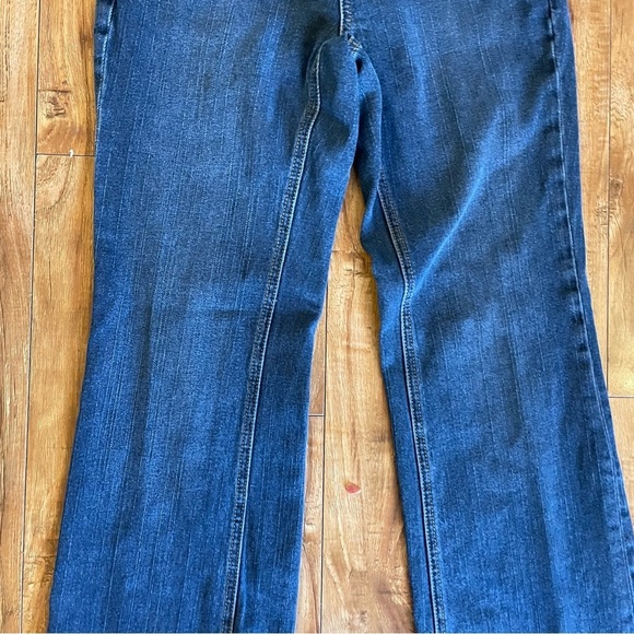 MICHAEL KORS Women’s Blue Straight Boot Cut Jeans Denim Size 8 - Picture 2 of 11